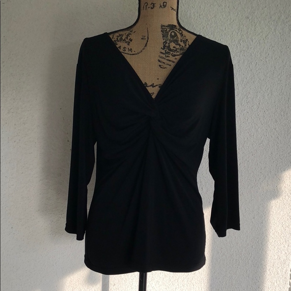 Women’s polyester Coldwater Creek Black Top.